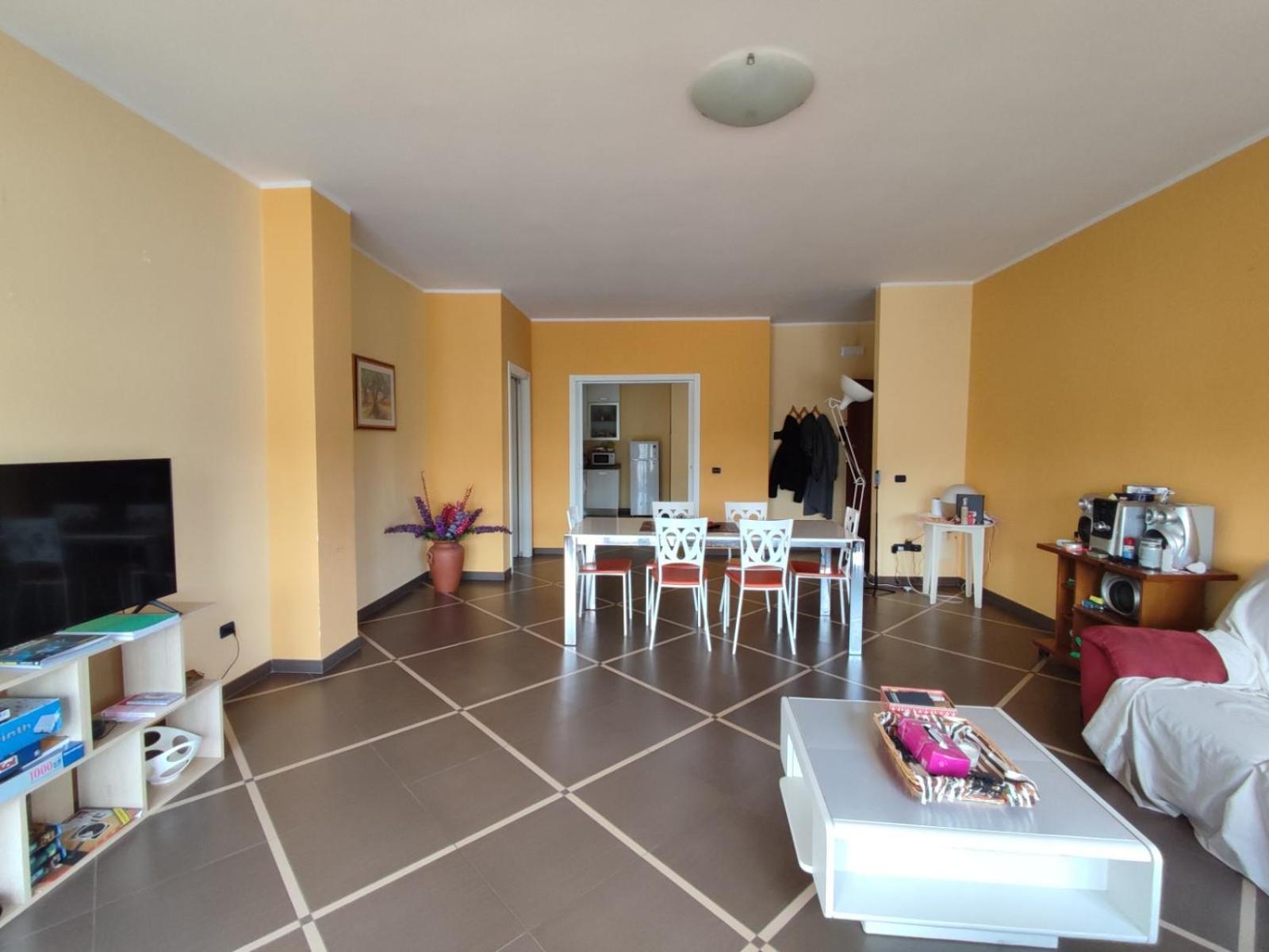 Moderna Abitazione In Centro Apartment