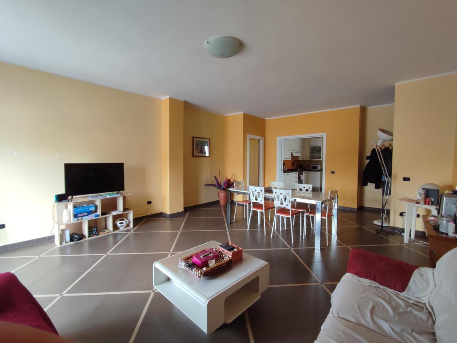 Moderna Abitazione In Centro Apartment *